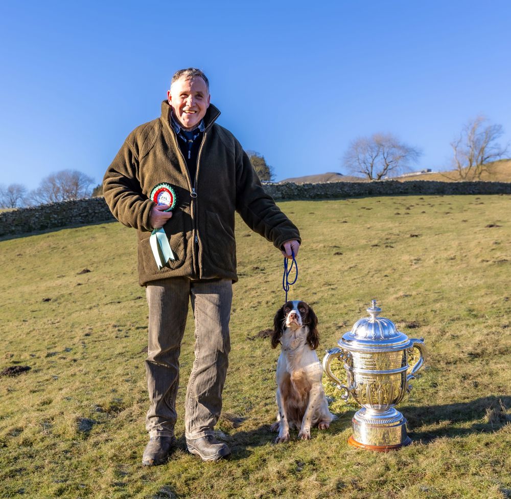 Aubrey Ladyman and AV Spaniel Championship Winner FTCh Rosebay Meadow. Credit ARC Photography and The Kennel Club